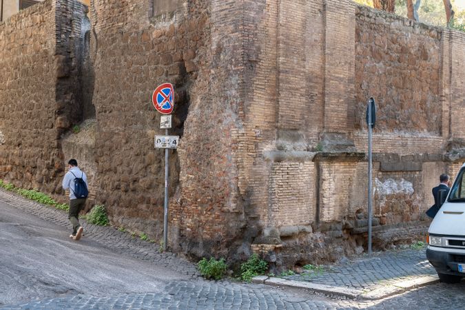 Incrocio tra via della Longara e salita del Buon Pastore, Roma