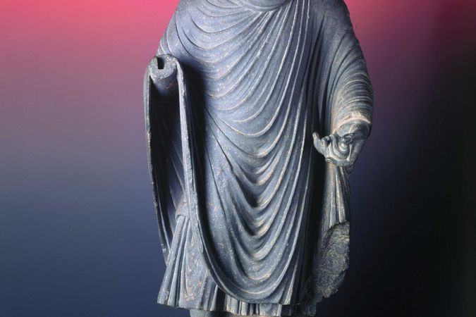 Statua di Buddha stante