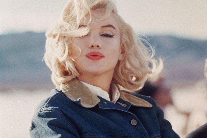 Marilyn Monroe in the Nevada desert