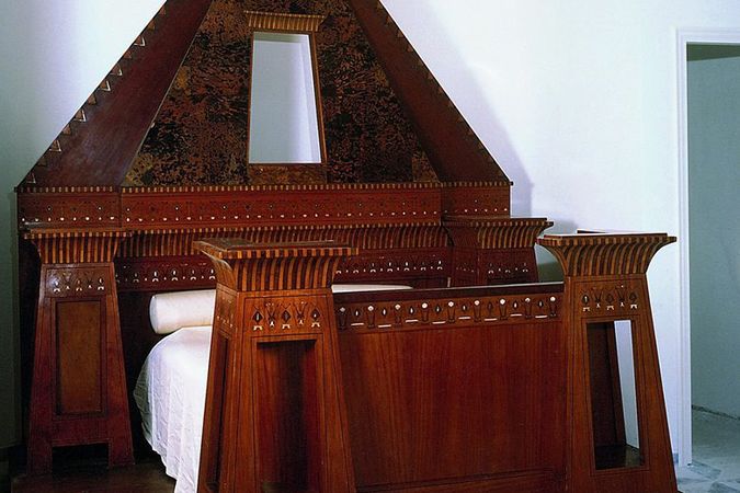 Letto piramidale per il Palazzo Gonzaga, Guastalla