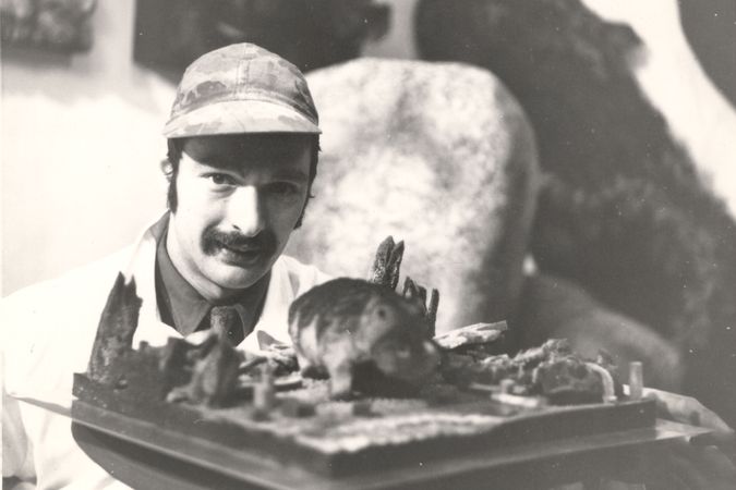 Piero Gilardi nel suo atelier 