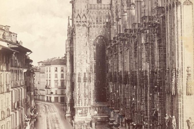 Vista del lato sud del Duomo di Milano