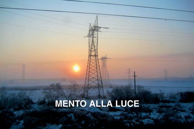 Mento alla luce