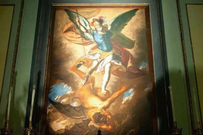 San Michele Arcangelo che abbatte il demonio 