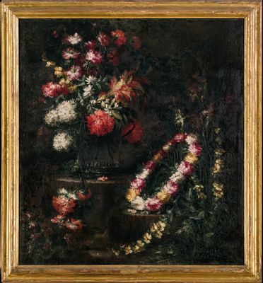 Vaso di fiori e ghirlanda