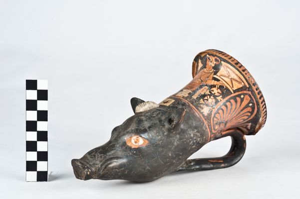 Rhyton