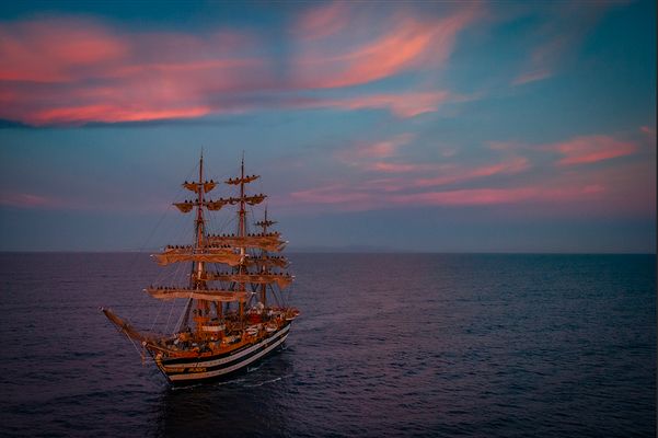 Nave scuola Amerigo Vespucci