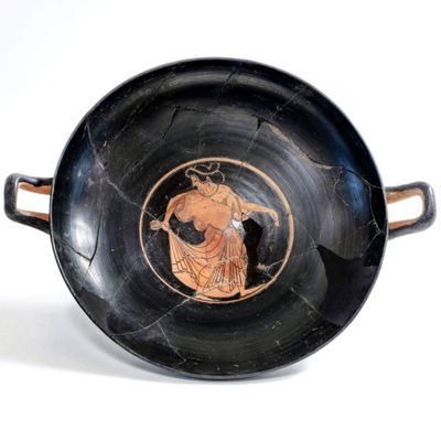 Kylix a figure rosse del ceramografo attico Oltos