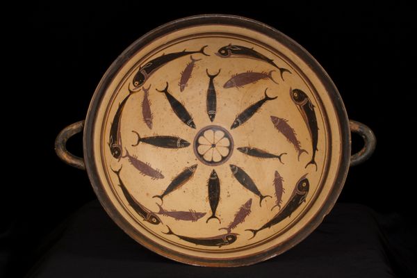 Kylix Iaconica con tonni e delfini