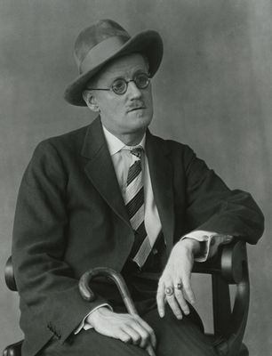 James Joyce, Paris