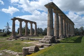 Tempio delle Tavole Palatine