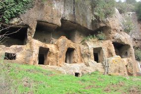 Museo archeologico delle Necropoli Rupestri