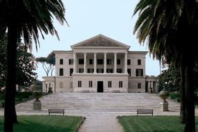 Musei di Villa Torlonia